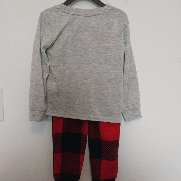 Holiday Time: "Chillin' Together" Toddlers Pajamas - Picture 10 of 11